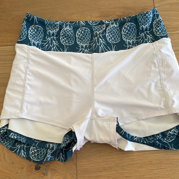Perfect Love Fitness Pineapple Runners Shorts medium - Picture 10 of 11